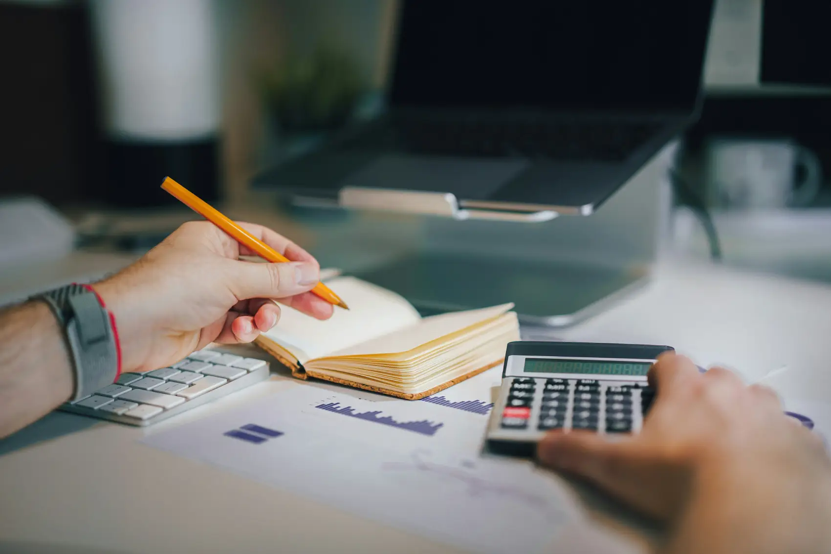 TJM Auto-entrepreneur : Comment fixer et négocier vos tarifs de freelance